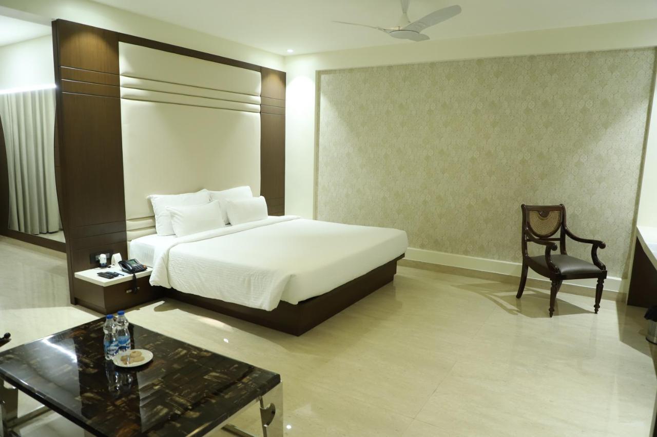 Grand Heritage Narmada Jacksons Jabalpur Exterior photo