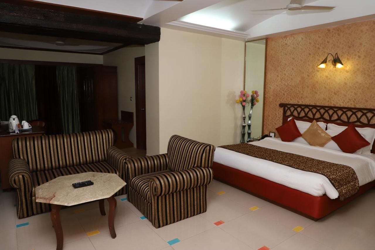 Grand Heritage Narmada Jacksons Jabalpur Exterior photo